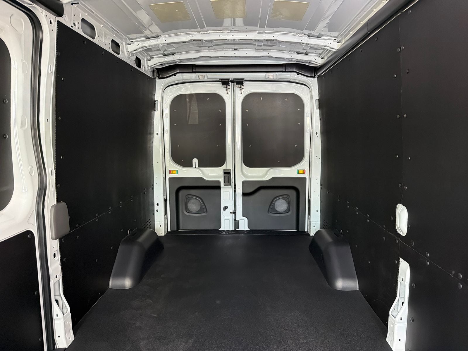 2027 Ford Transit-250 Base