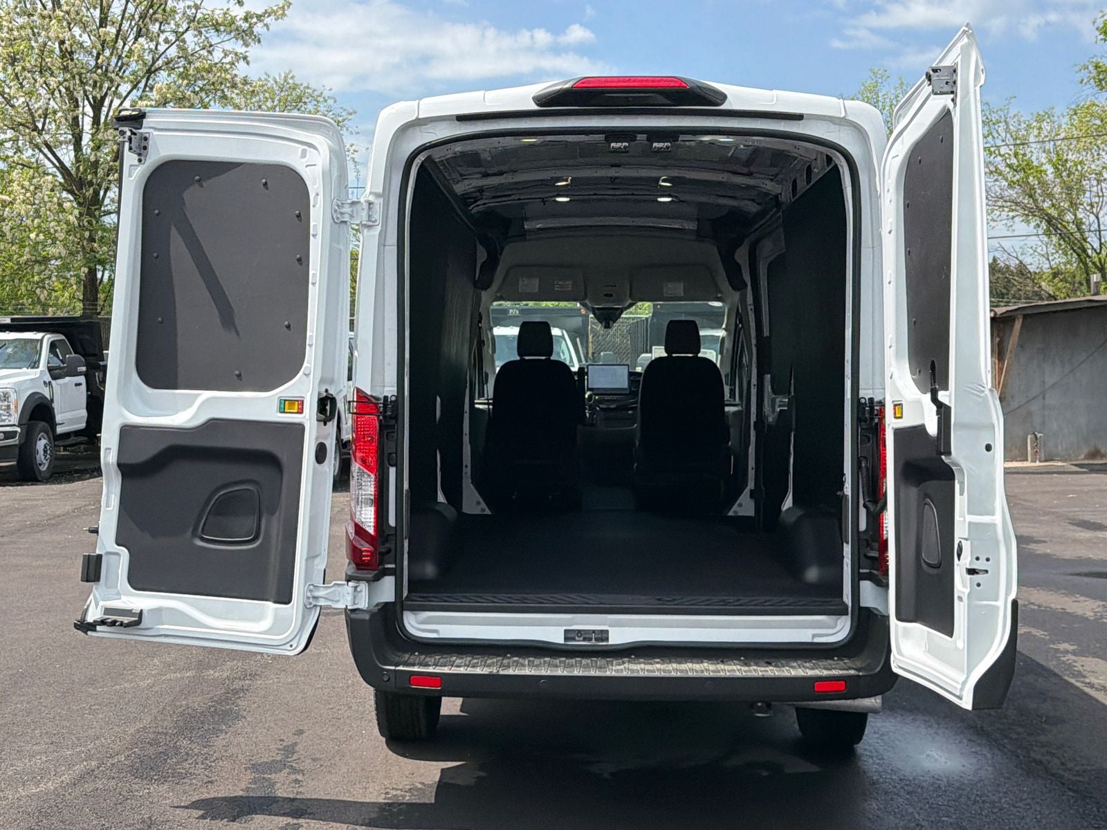 2027 Ford Transit-250 Base