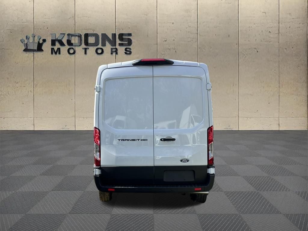 2026 Ford Transit-250 Base