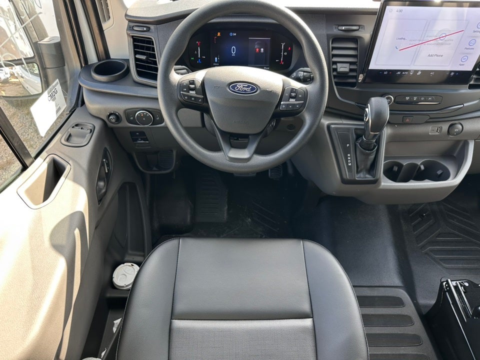 2026 Ford Transit-250 Base