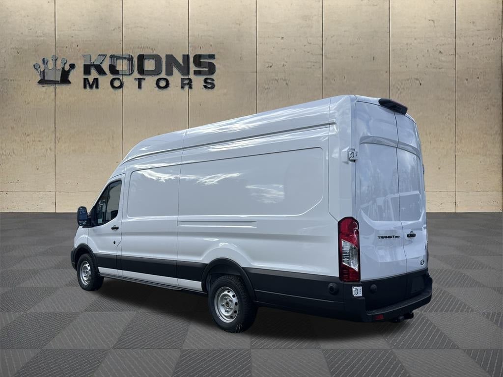 2026 Ford Transit-250 Base