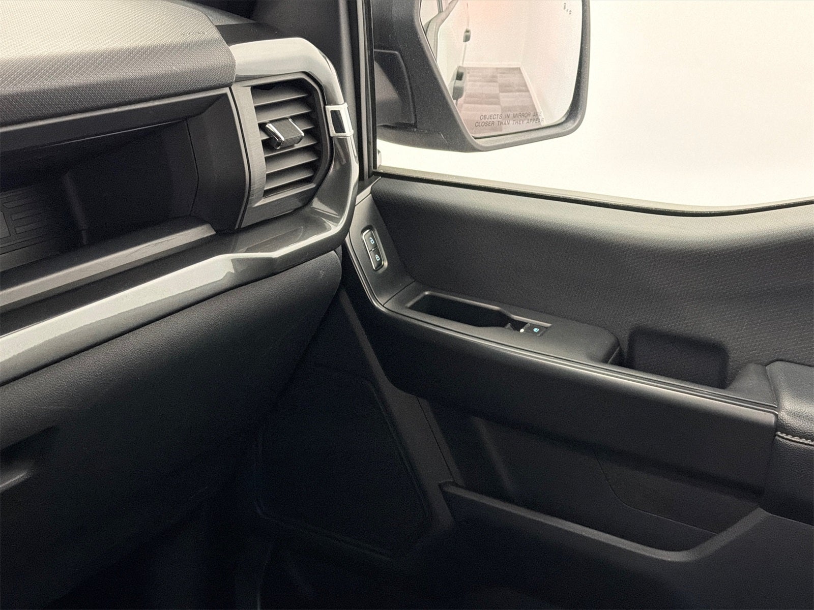 2023 Ford F-150 XL STX