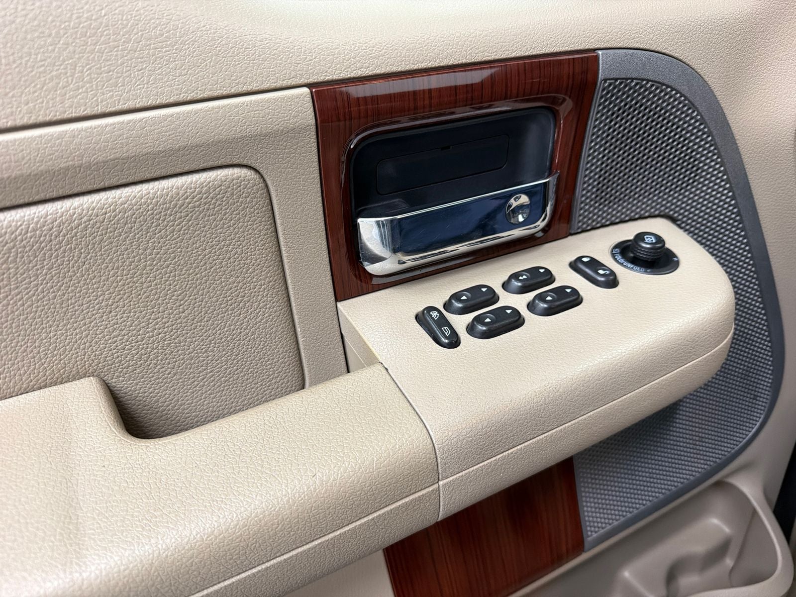 2007 Ford F-150 Lariat