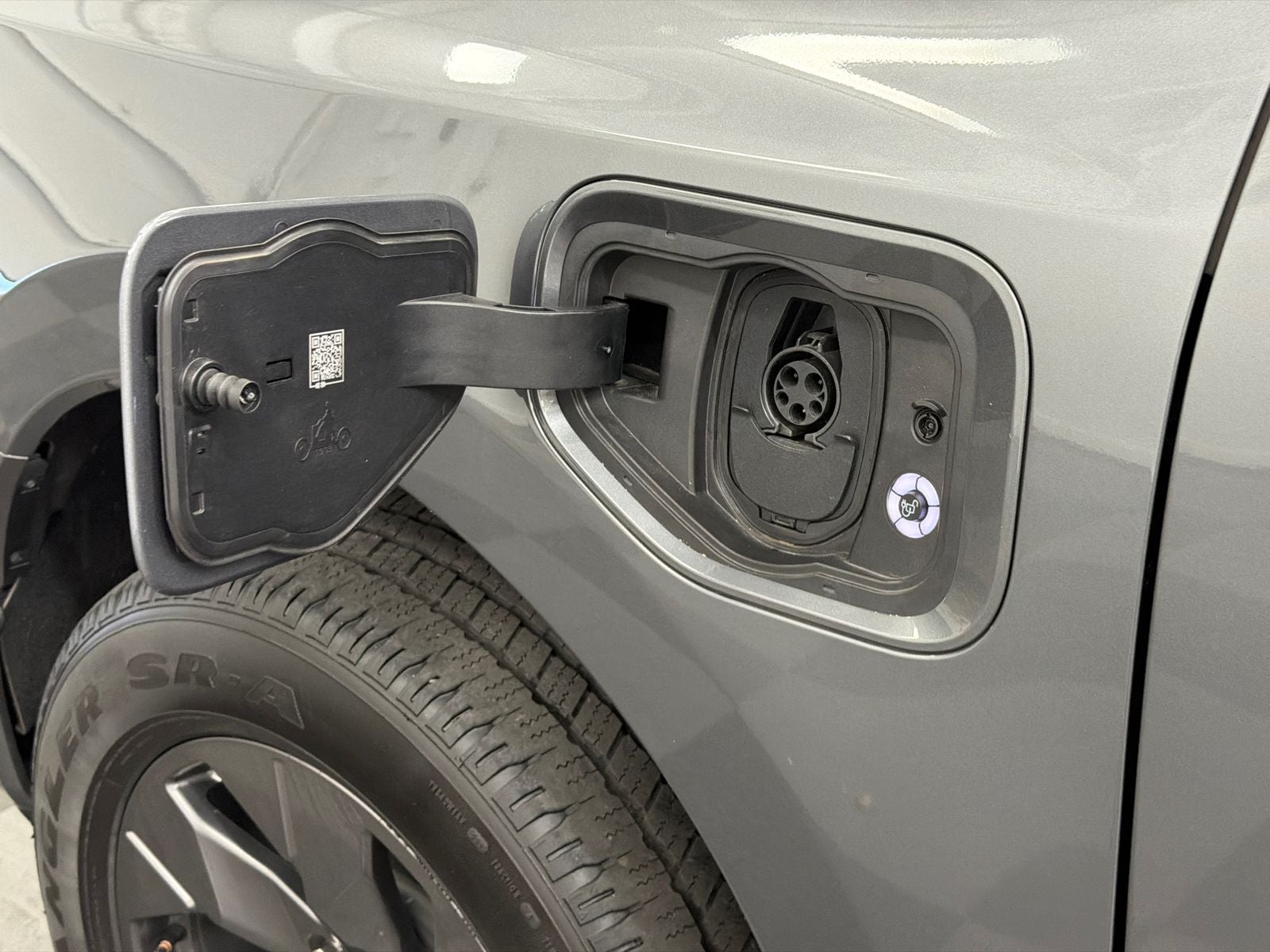 2023 Ford F-150 Lightning Lariat