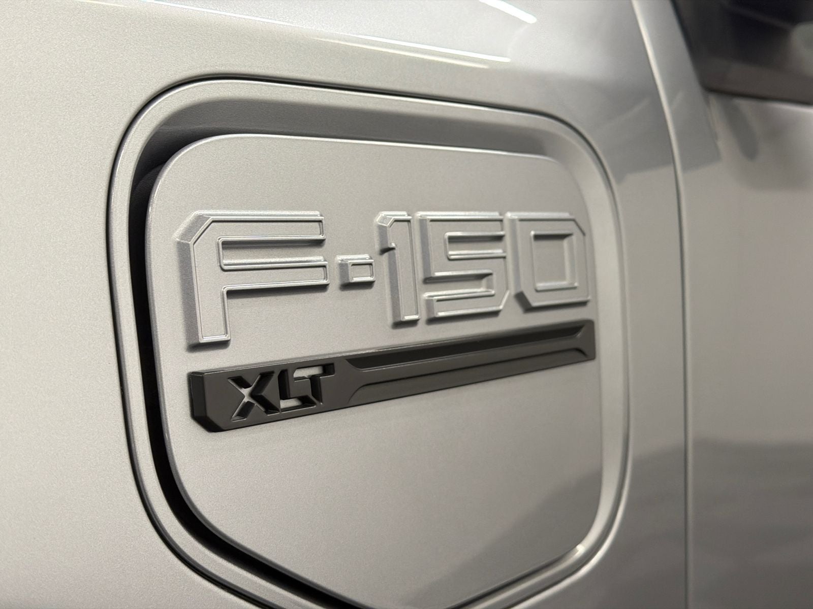 2023 Ford F-150 Lightning XLT