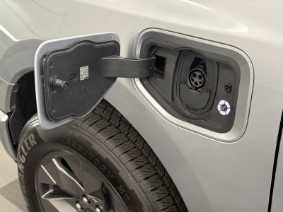 2023 Ford F-150 Lightning XLT