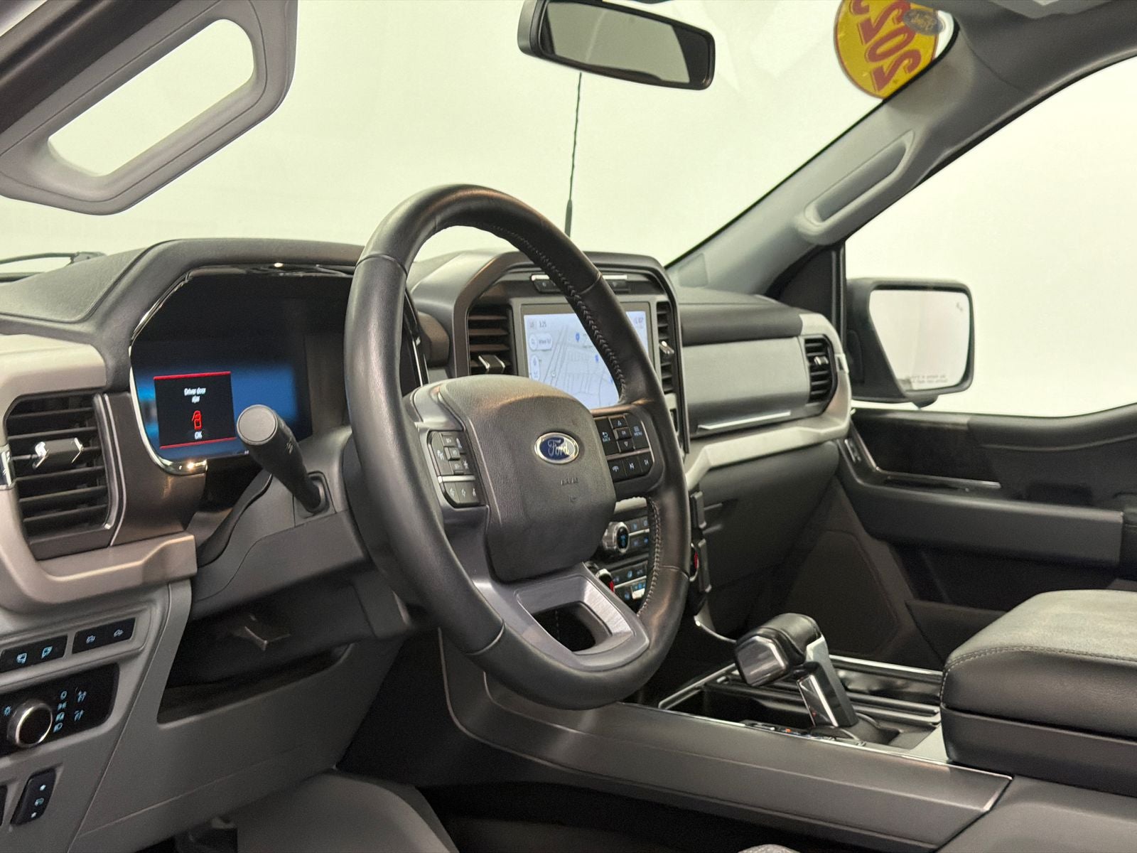 2023 Ford F-150 Lightning XLT