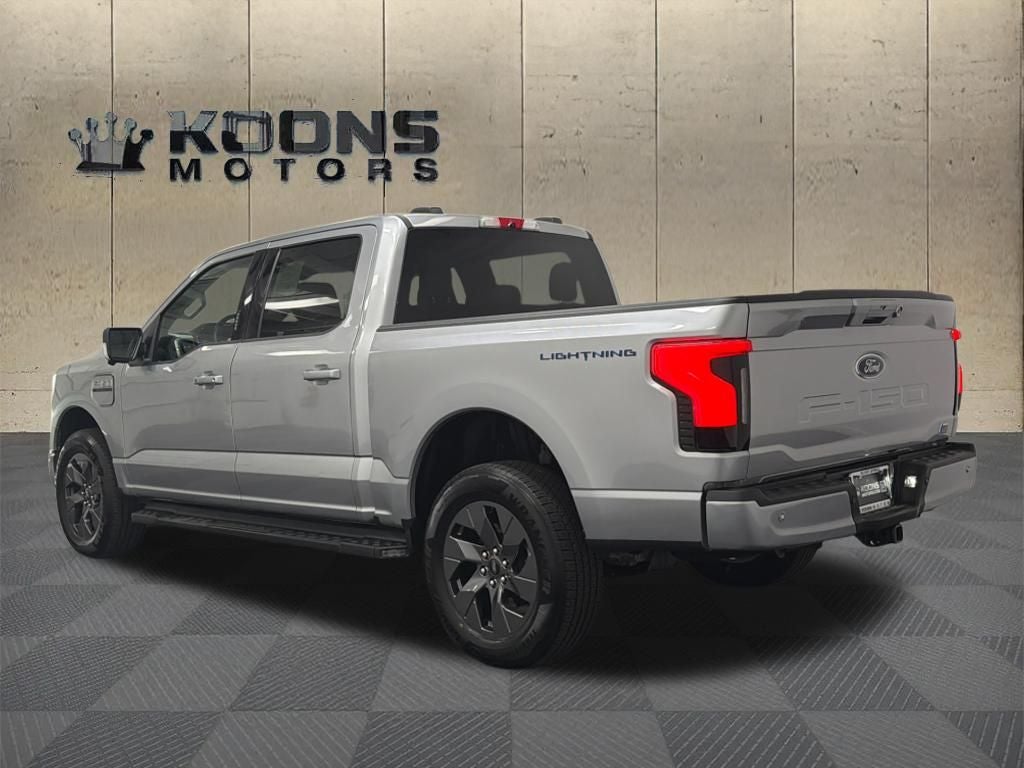 2023 Ford F-150 Lightning XLT