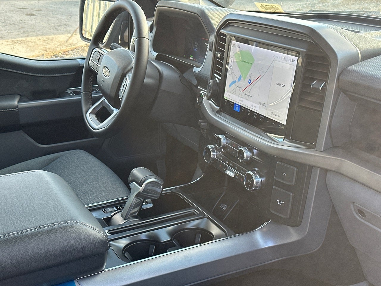 2025 Ford F-150 Lightning XLT