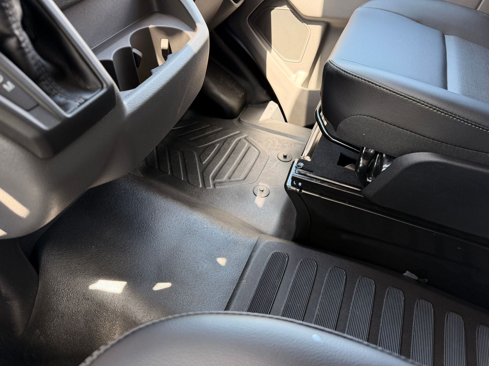 2026 Ford Transit-150 Base