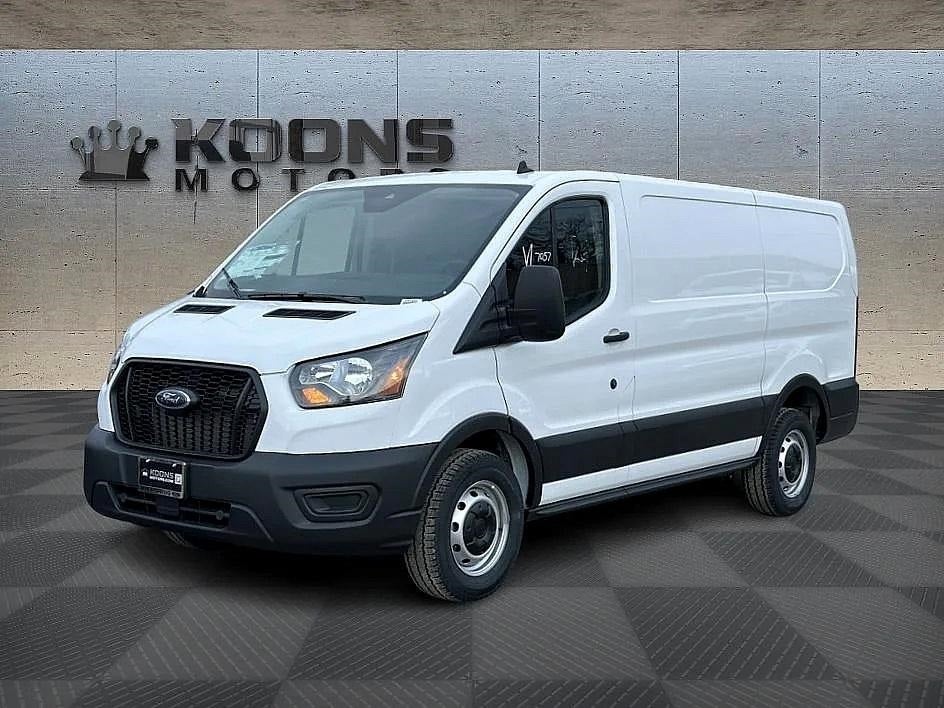 2025 Ford Transit-150 Base