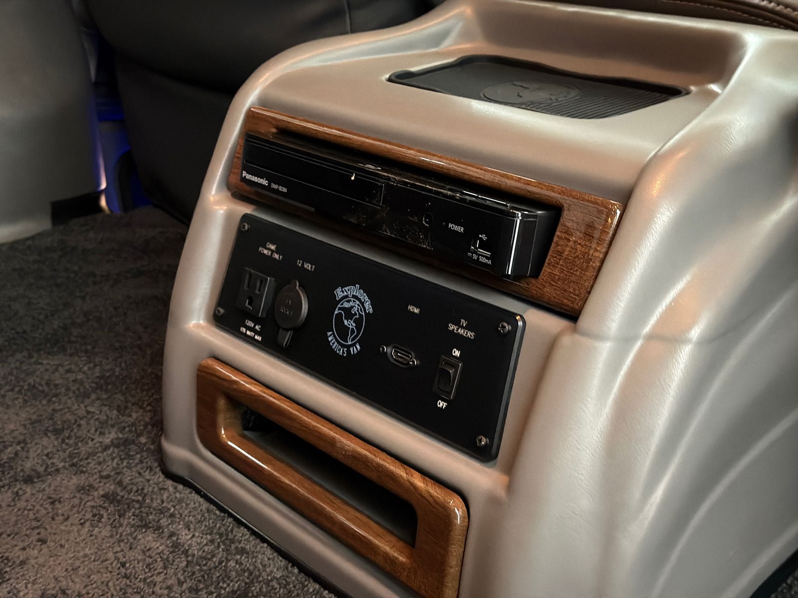 2021 Chevrolet Express 2500 LS Passenger