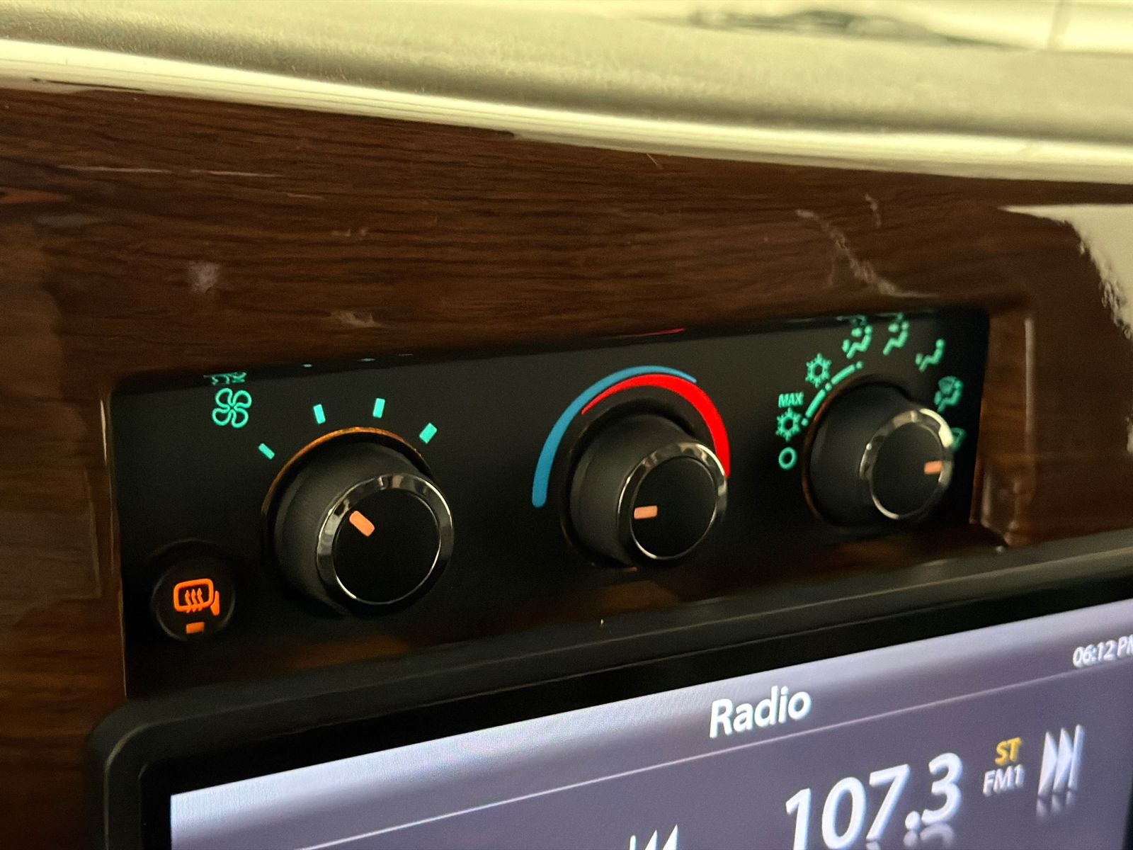 2021 Chevrolet Express 2500 LS Passenger