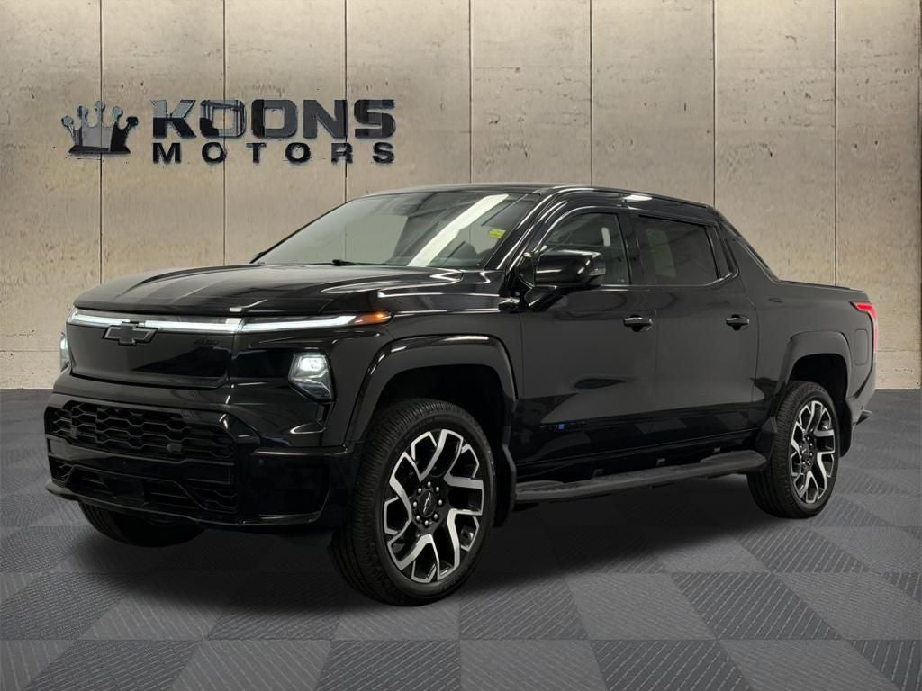 2024 Chevrolet Silverado EV RST
