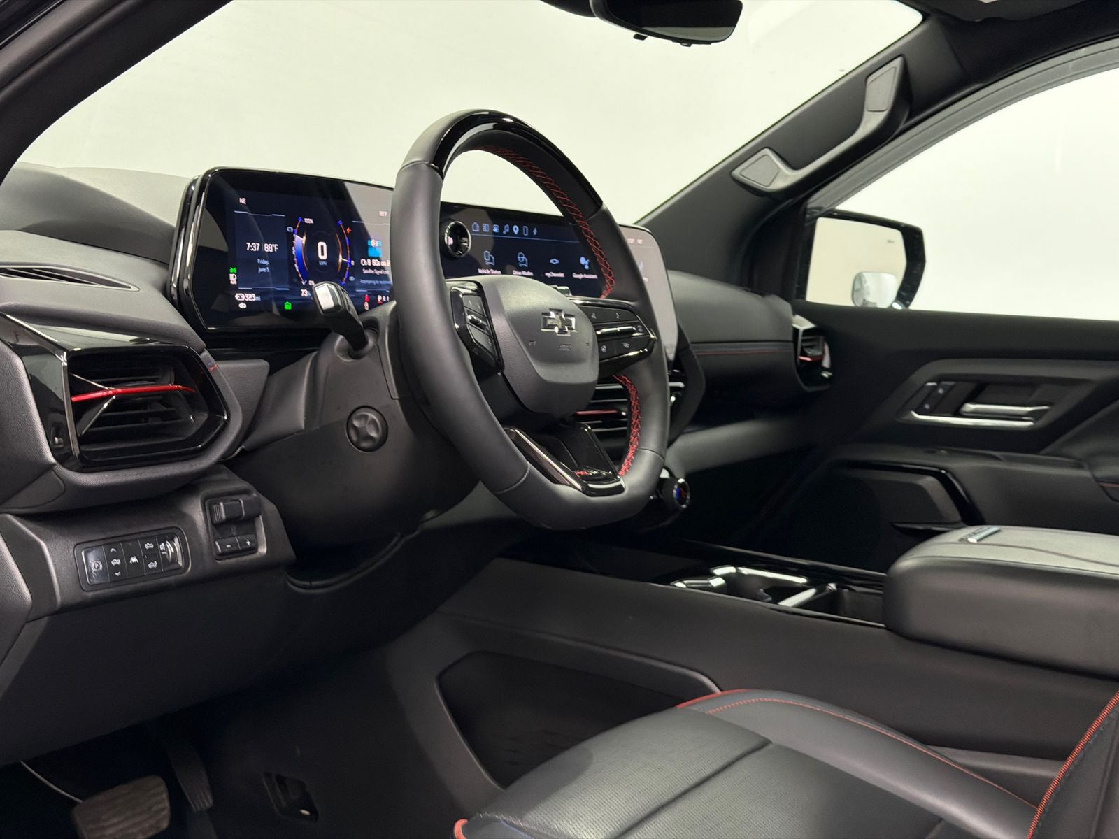 2024 Chevrolet Silverado EV RST