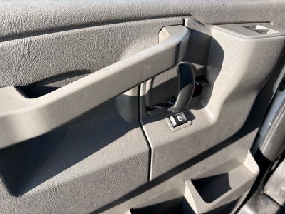 2021 Chevrolet Express 3500 Work Van Cutaway