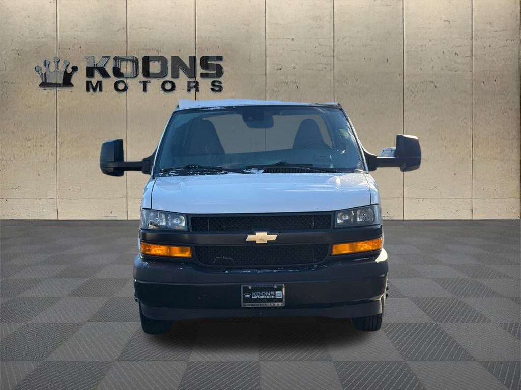 2021 Chevrolet Express 3500 Work Van Cutaway