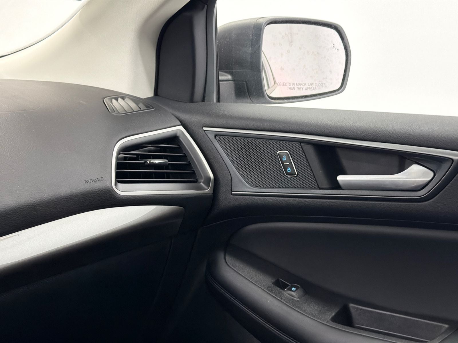 2024 Ford Edge SE