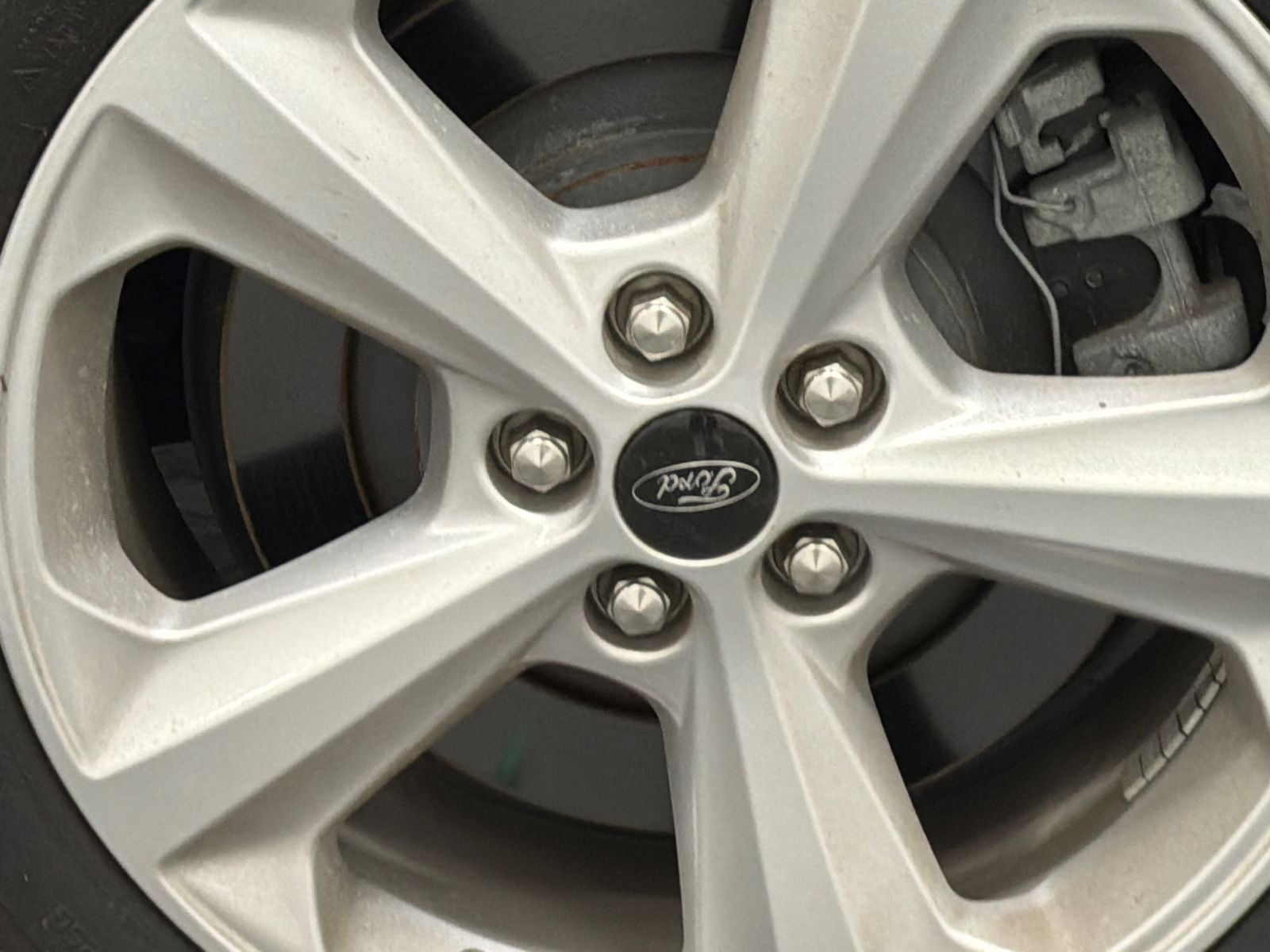 2024 Ford Edge SE