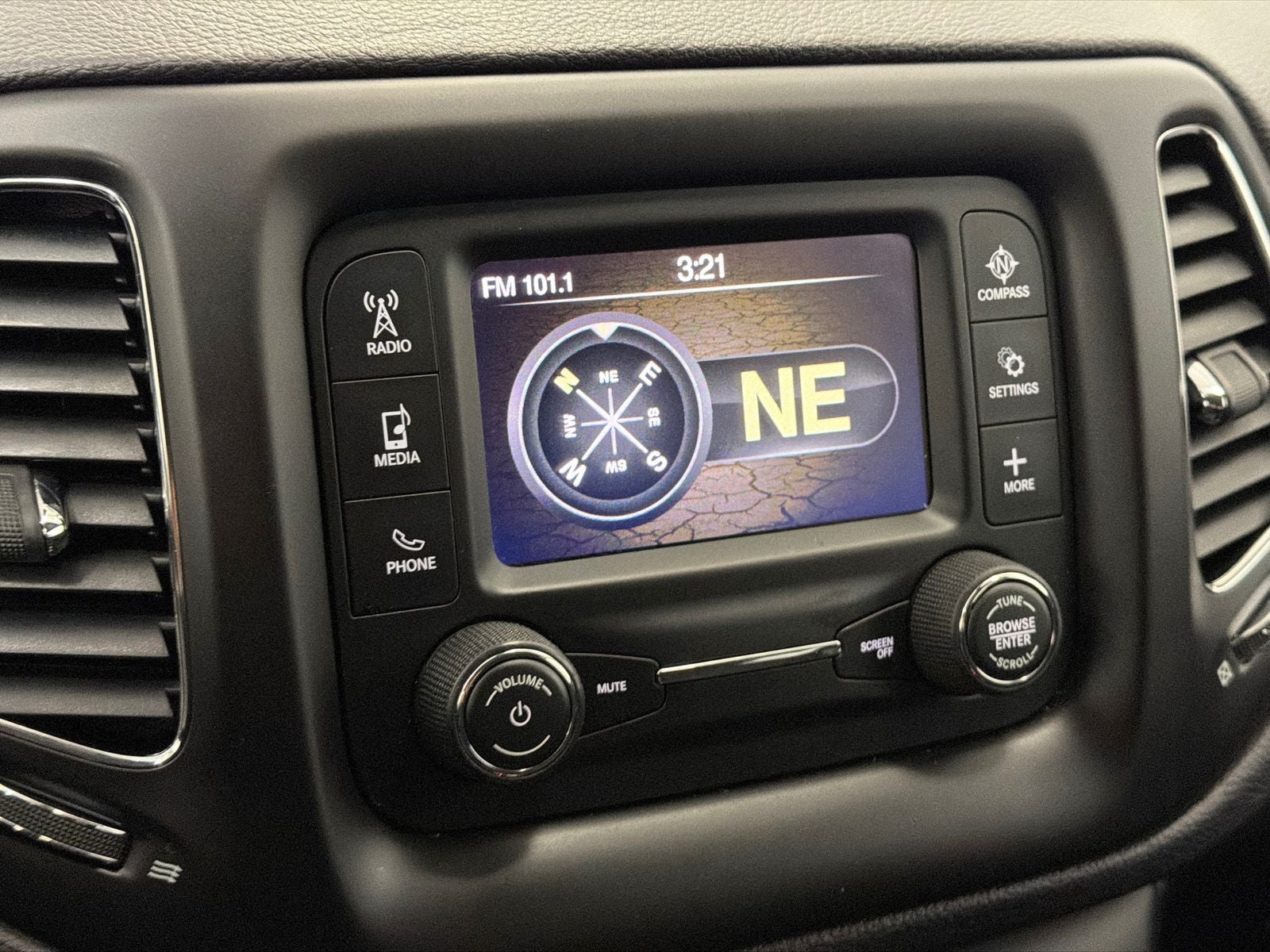 2018 Jeep Compass Sport