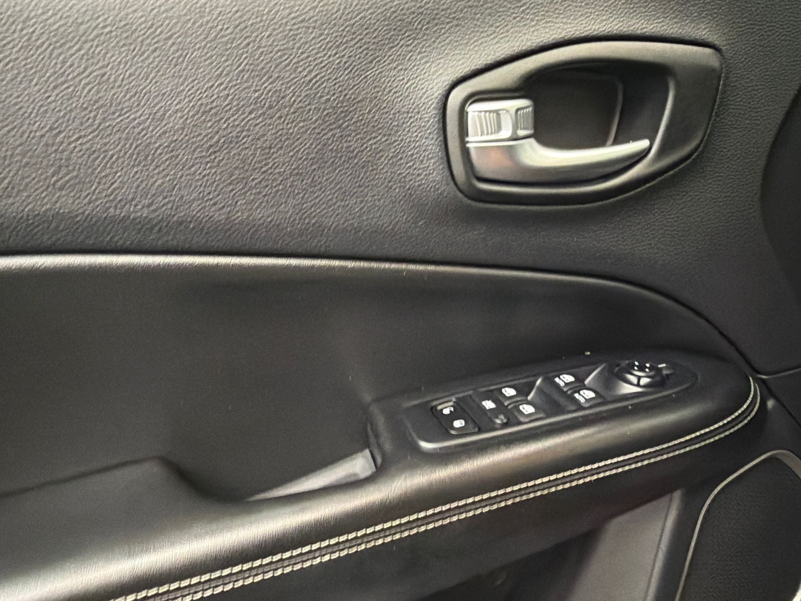 2021 Jeep Compass 80th Special Edition