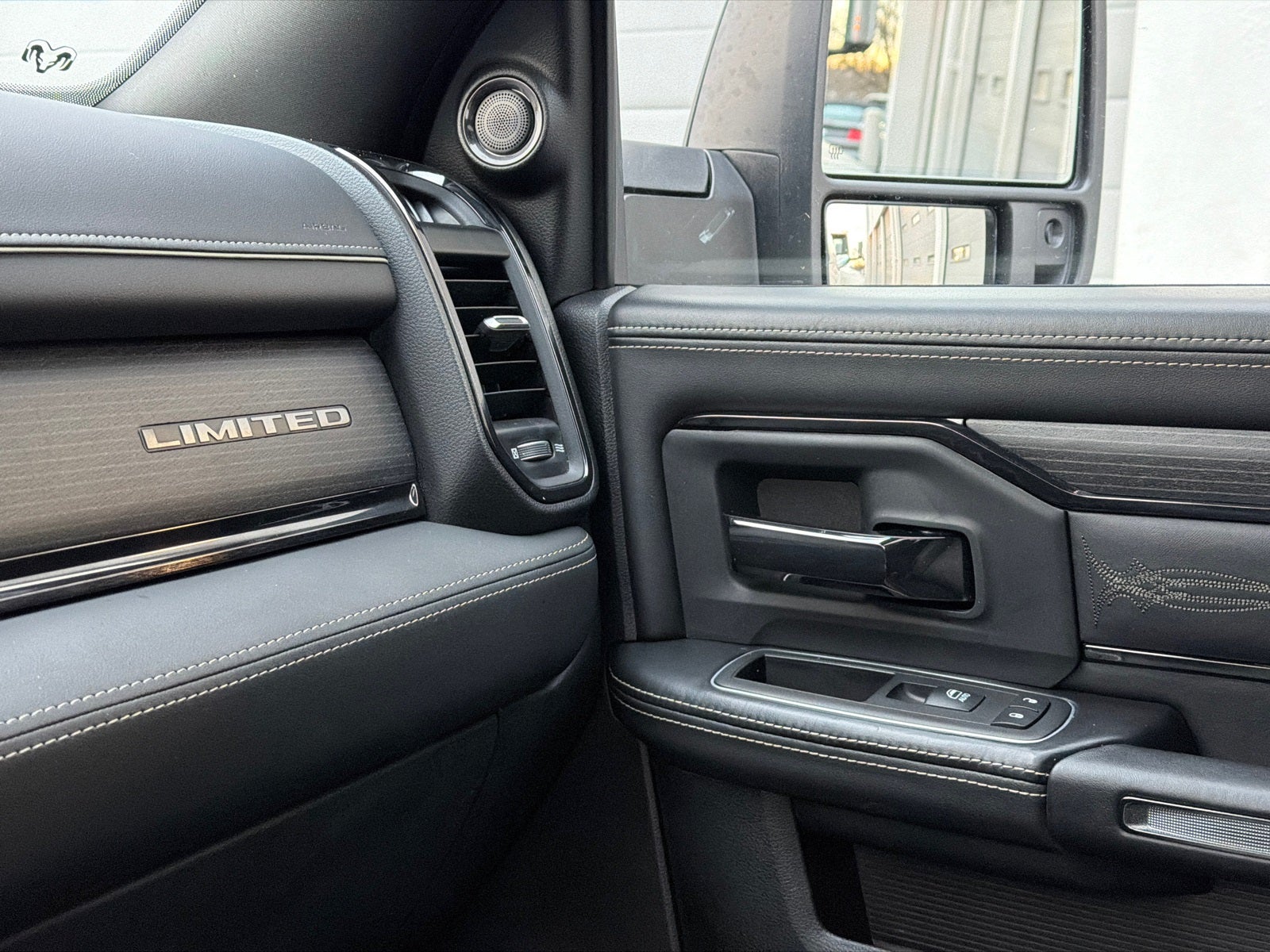 2024 RAM 3500 Limited