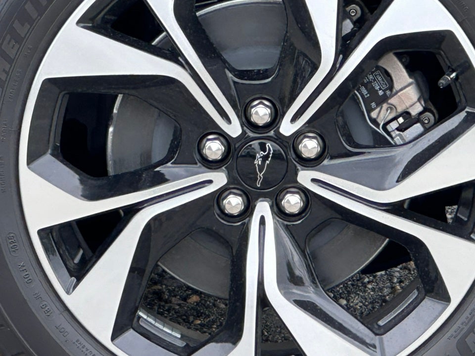 2025 Ford Mustang Mach-E Select