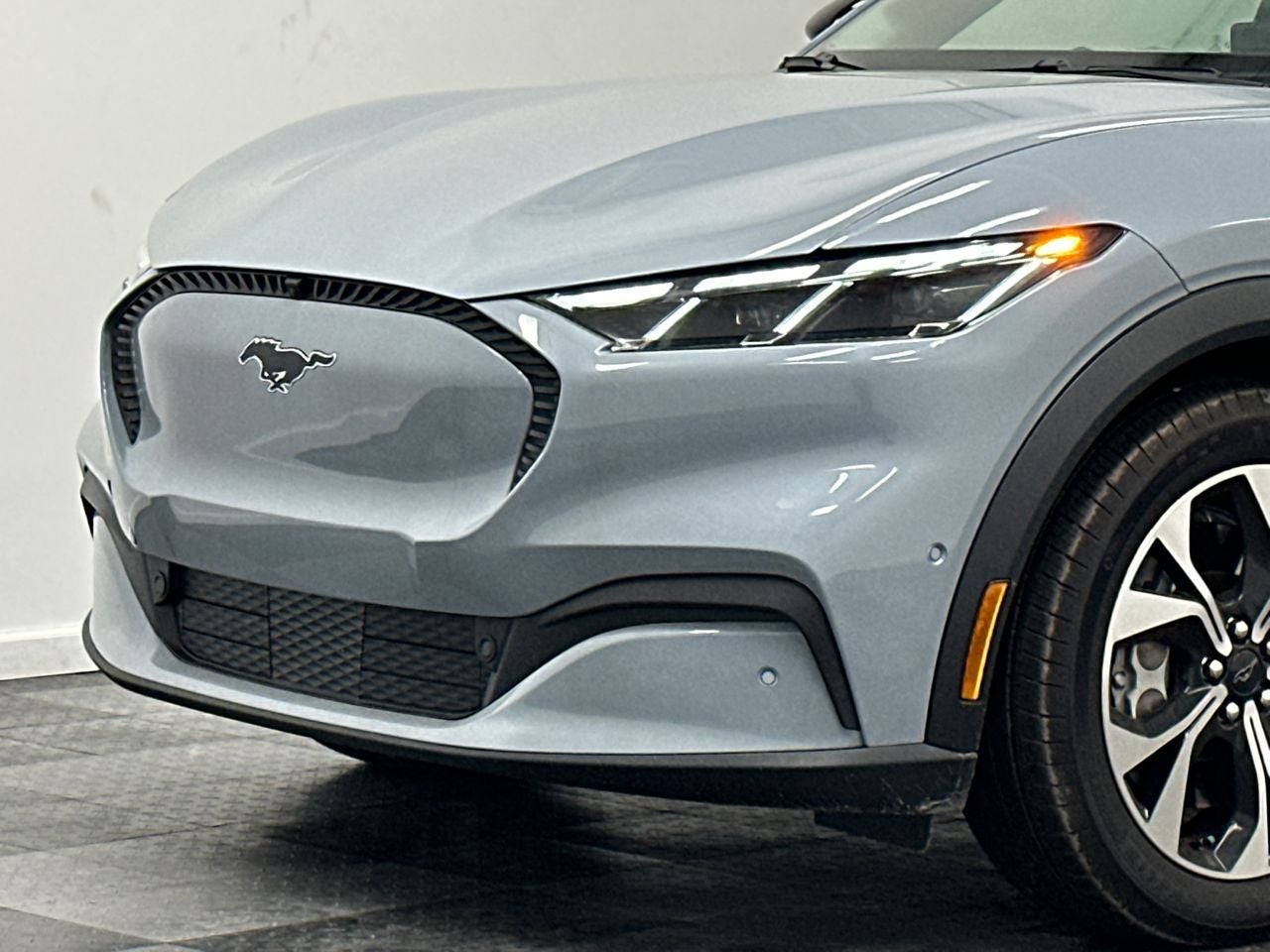 2024 Ford Mustang Mach-E Select