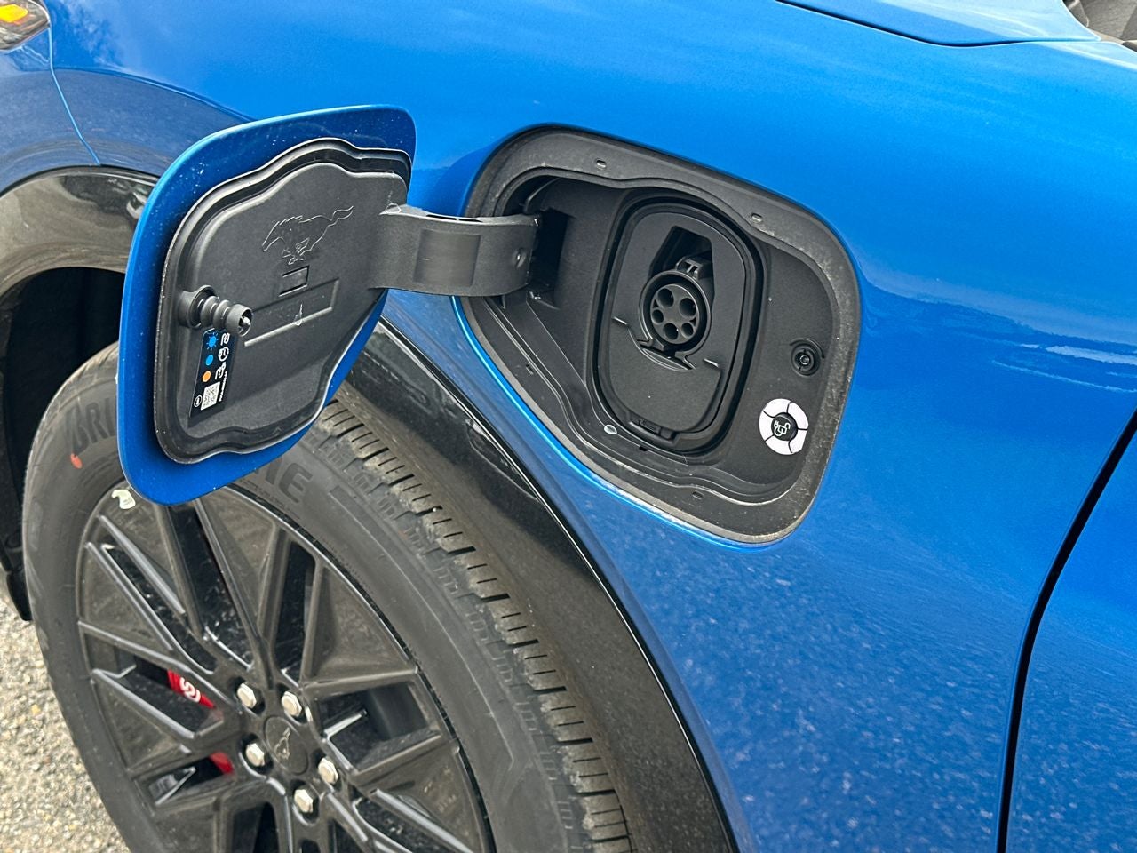 2025 Ford Mustang Mach-E Premium