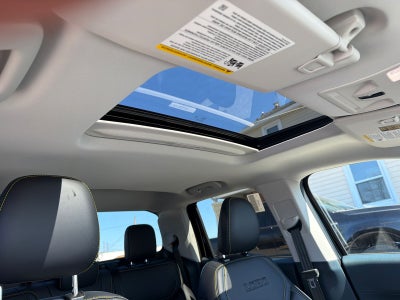 2026 Ford Maverick Lobo Standard