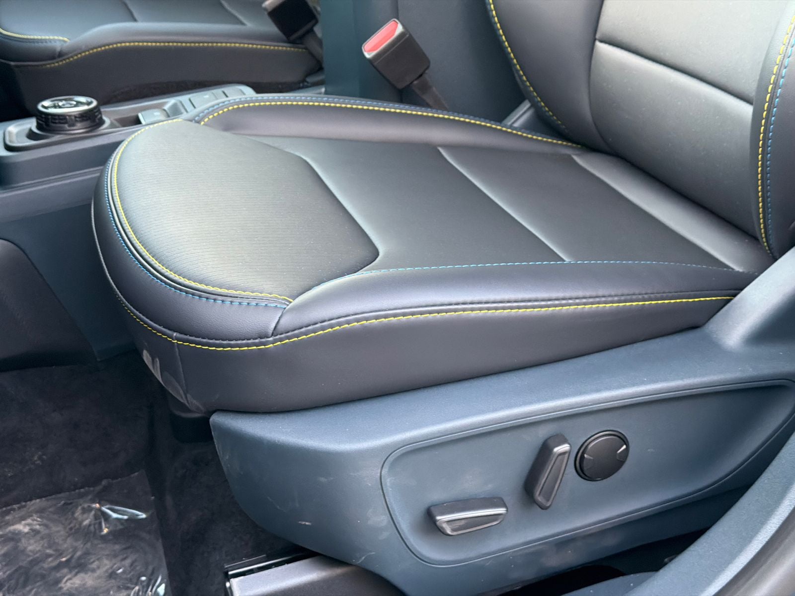 2026 Ford Maverick Lobo Standard