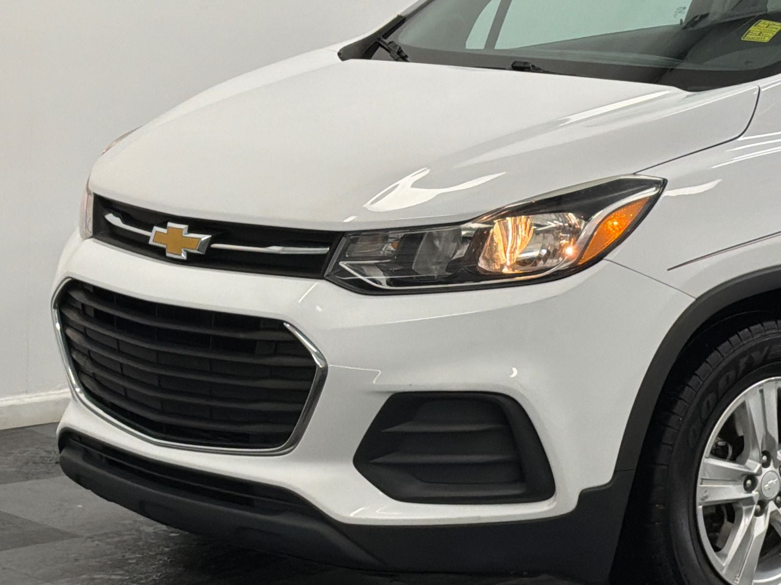 Used 2019 Chevrolet Trax LS with VIN 3GNCJKSB2KL207894 for sale in Silver Spring, MD