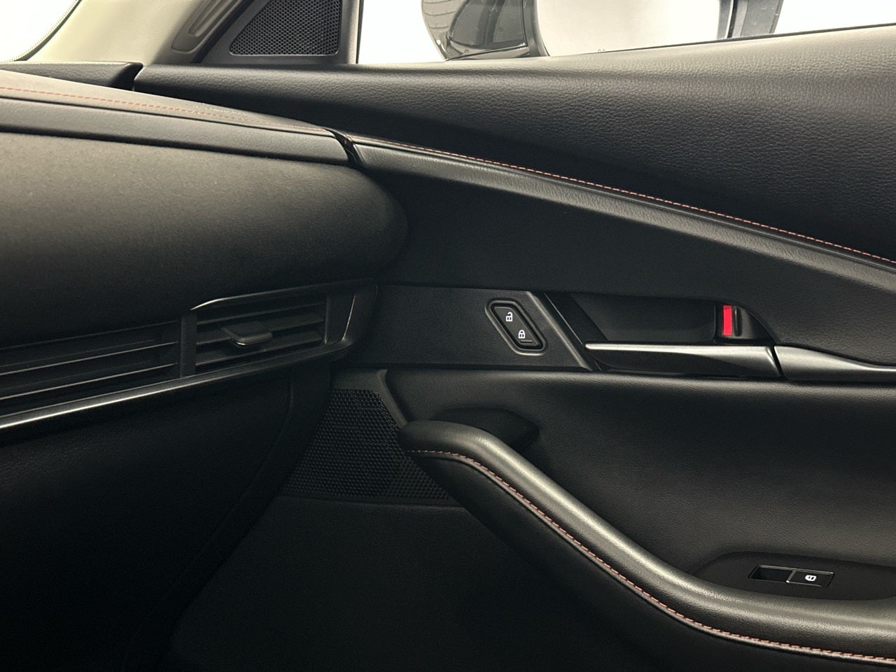 2025 Mazda Mazda CX-30 2.5 Carbon Turbo