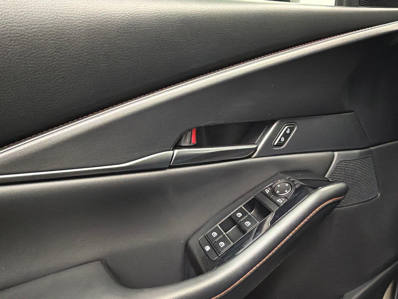 2025 Mazda Mazda CX-30 2.5 Carbon Turbo