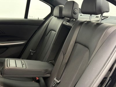 2025 BMW 3 Series 330i xDrive