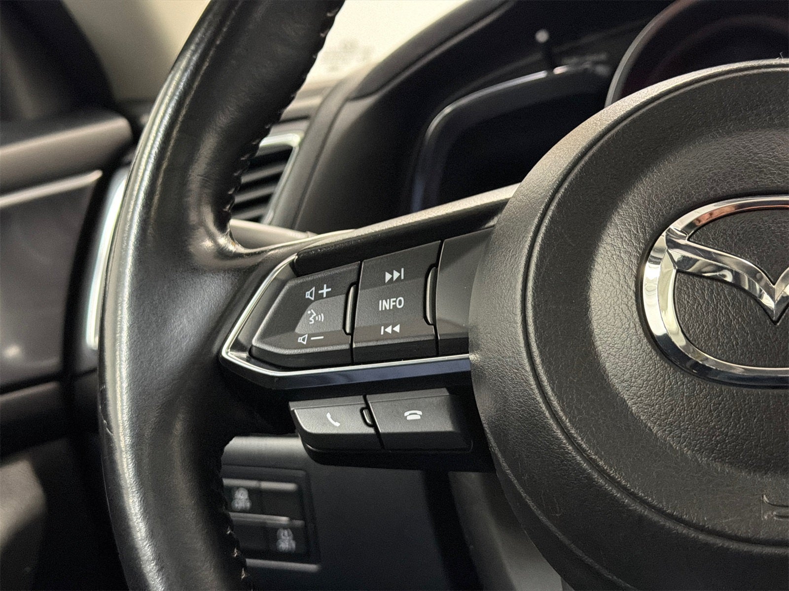 2017 Mazda Mazda3 Grand Touring