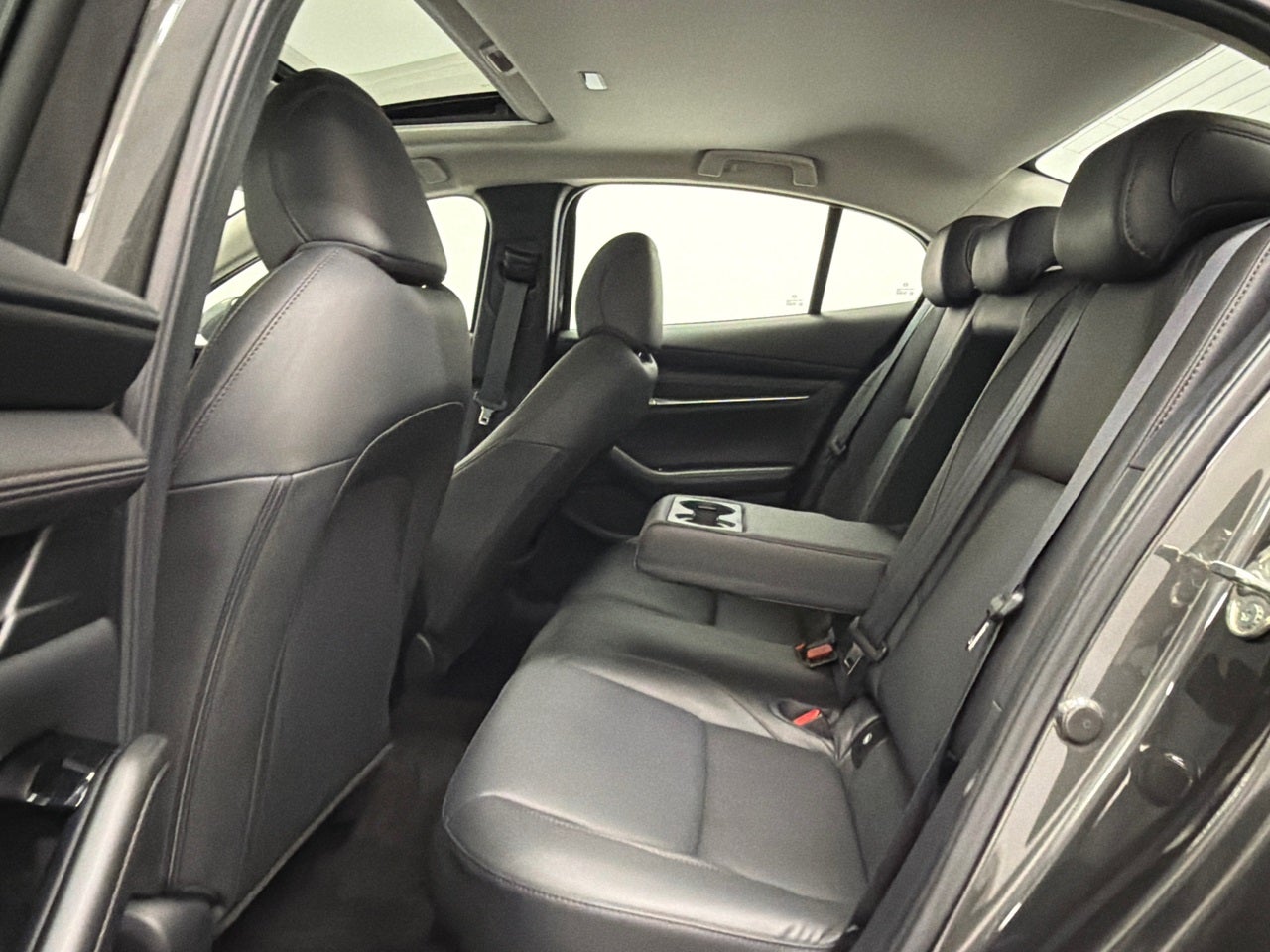 2025 Mazda Mazda3 2.5 S Preferred Package