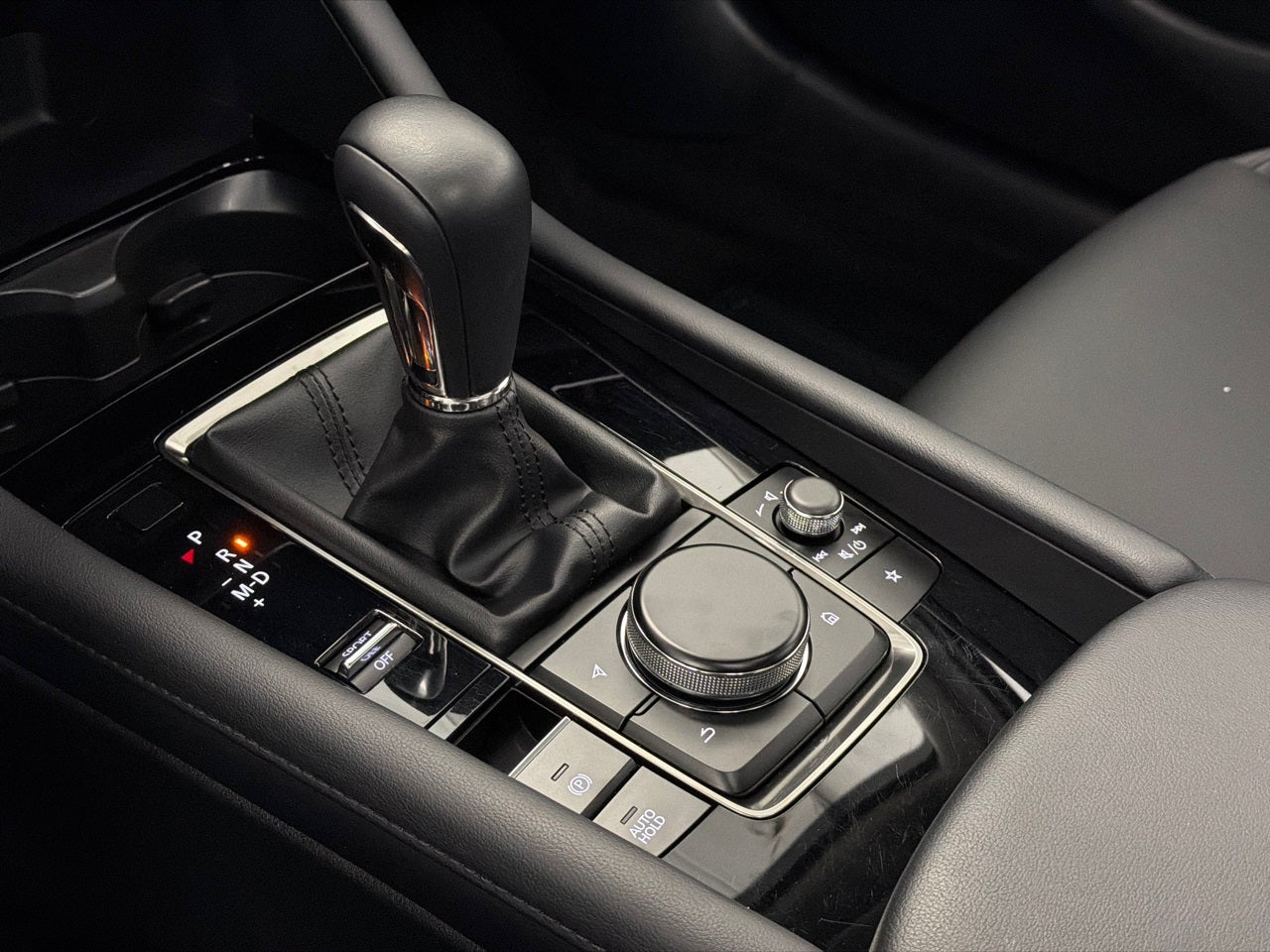 2025 Mazda Mazda3 2.5 S Preferred Package