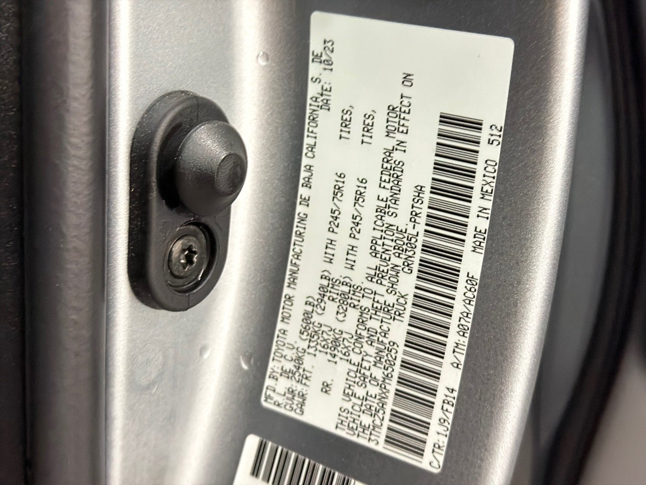 2023 Toyota Tacoma SR V6