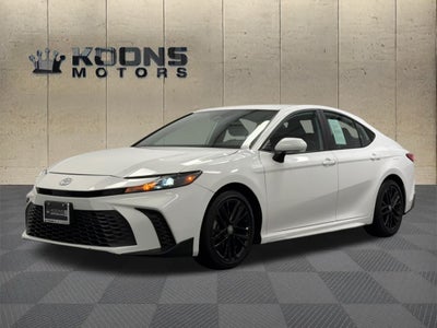 2025 Toyota Camry SE