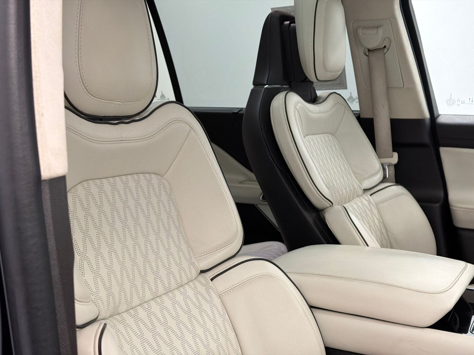 2023 Lincoln Aviator Black Label