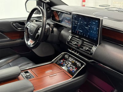 2022 Lincoln Navigator L Reserve