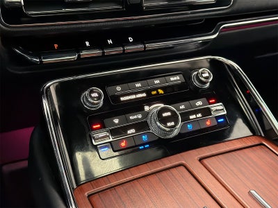 2022 Lincoln Navigator L Reserve