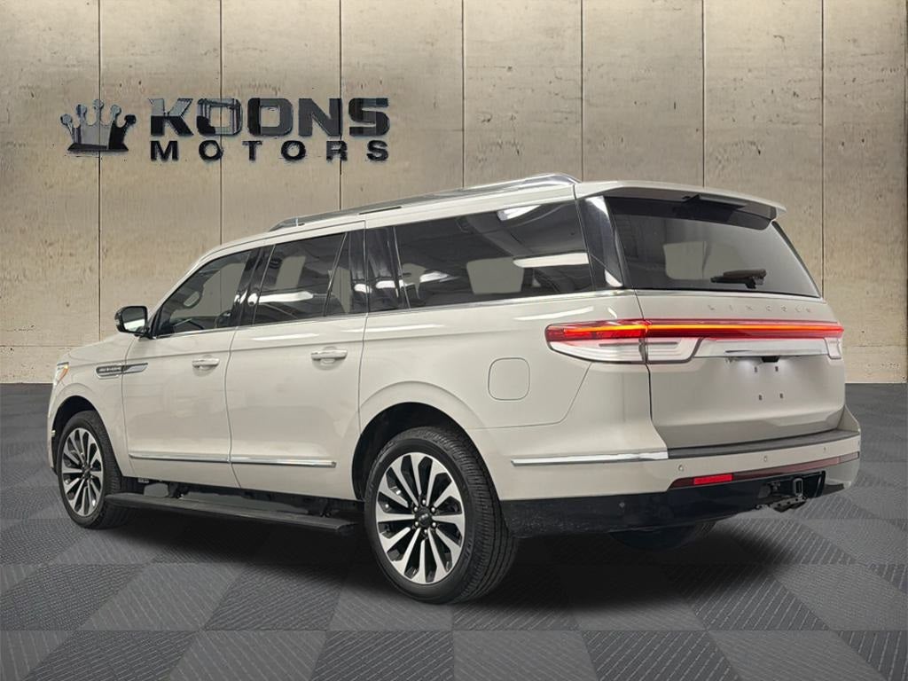 2022 Lincoln Navigator L Reserve