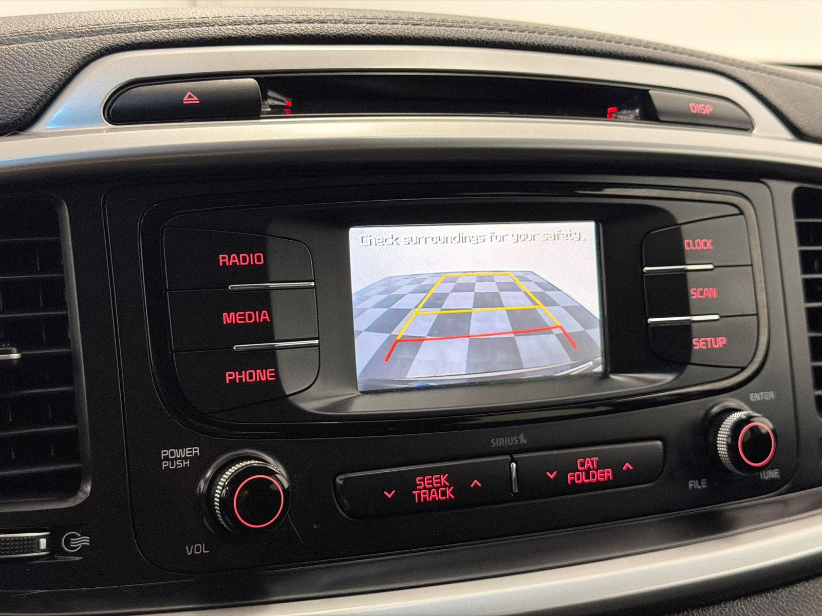 2016 Kia Sorento LX