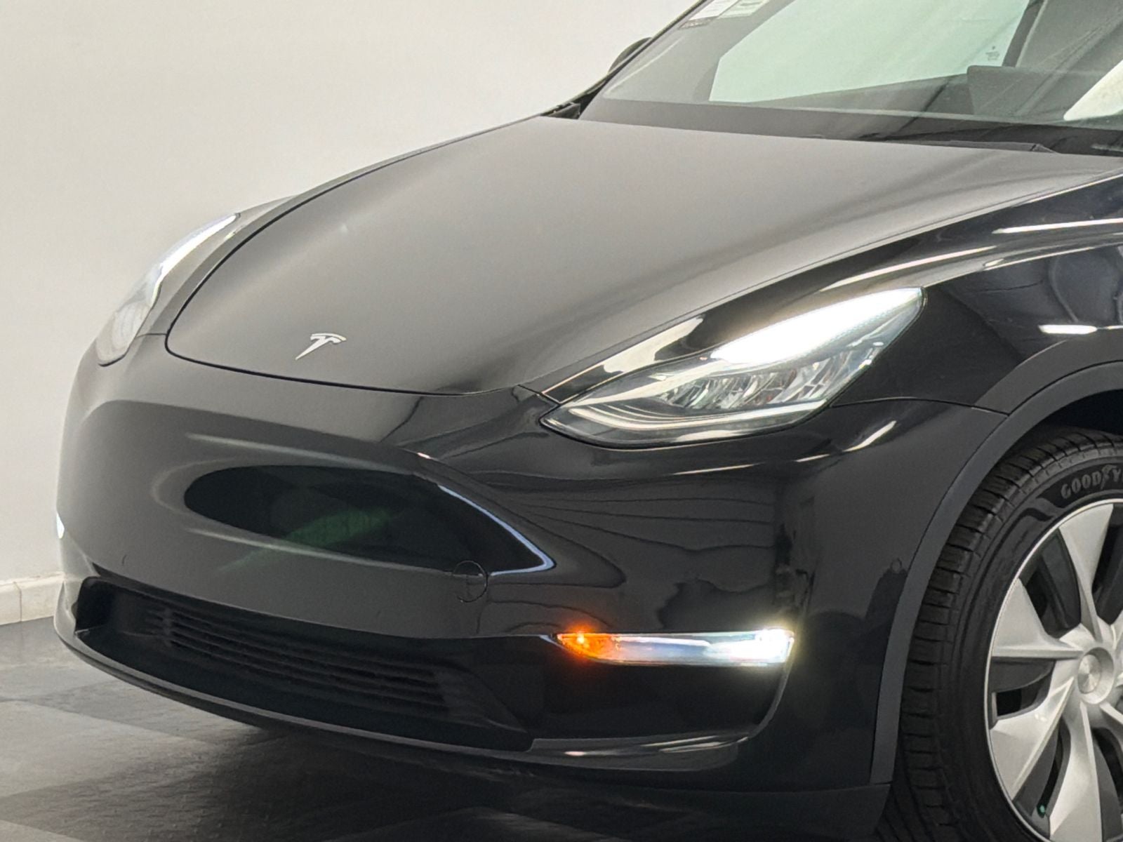 2020 Tesla Model Y Long Range