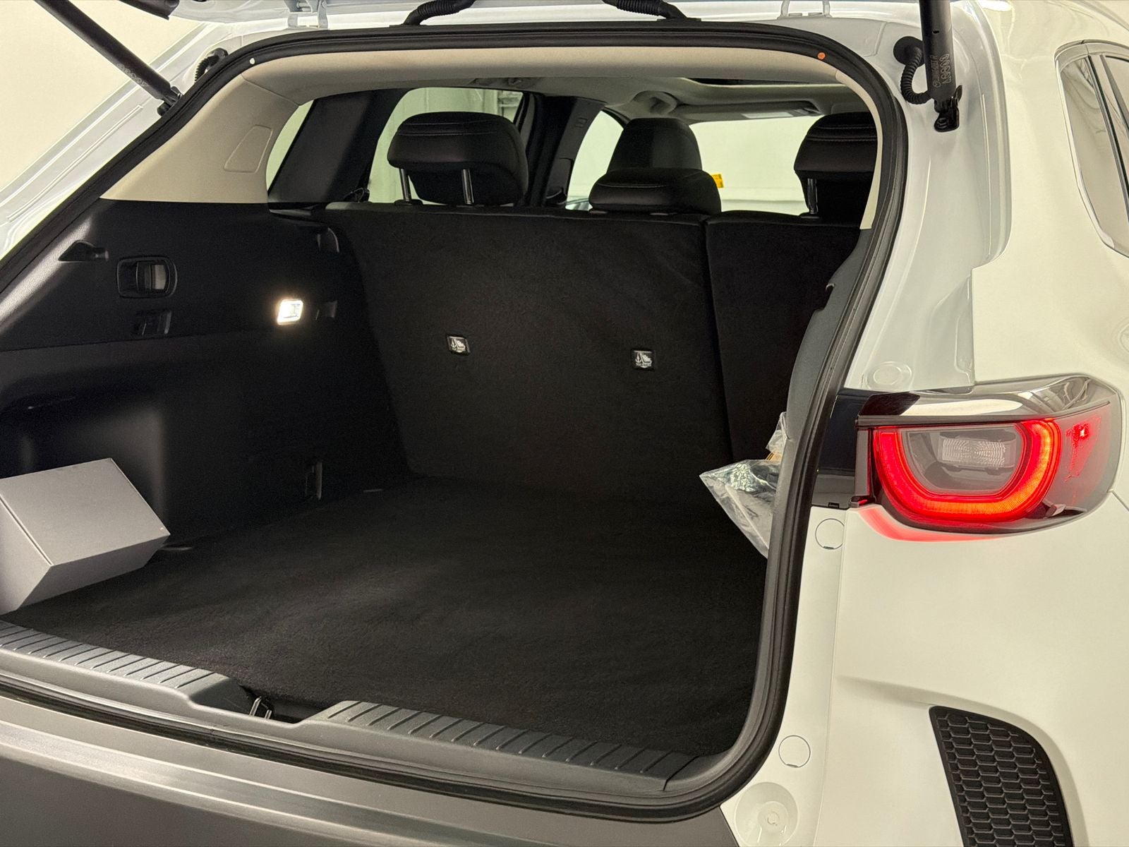 2025 Mazda Mazda CX-50 Hybrid Premium Plus