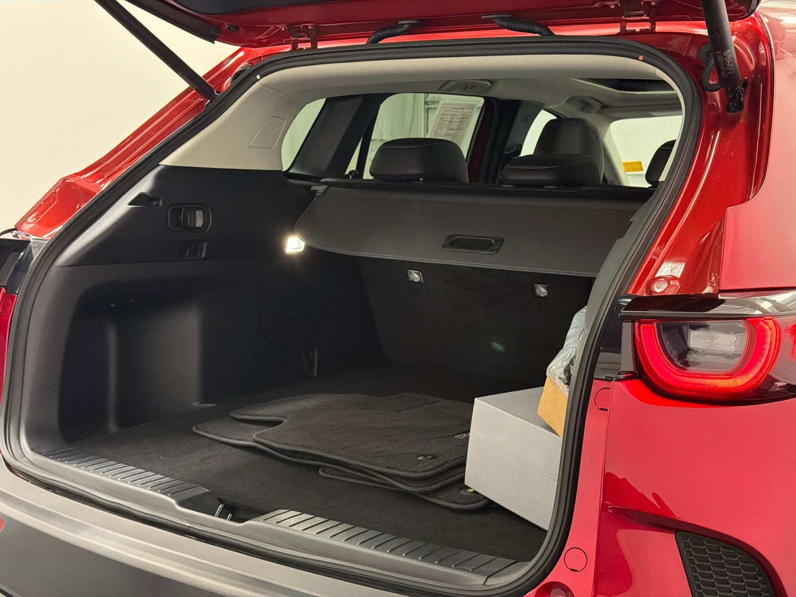 2025 Mazda Mazda CX-50 2.5 S Premium Package