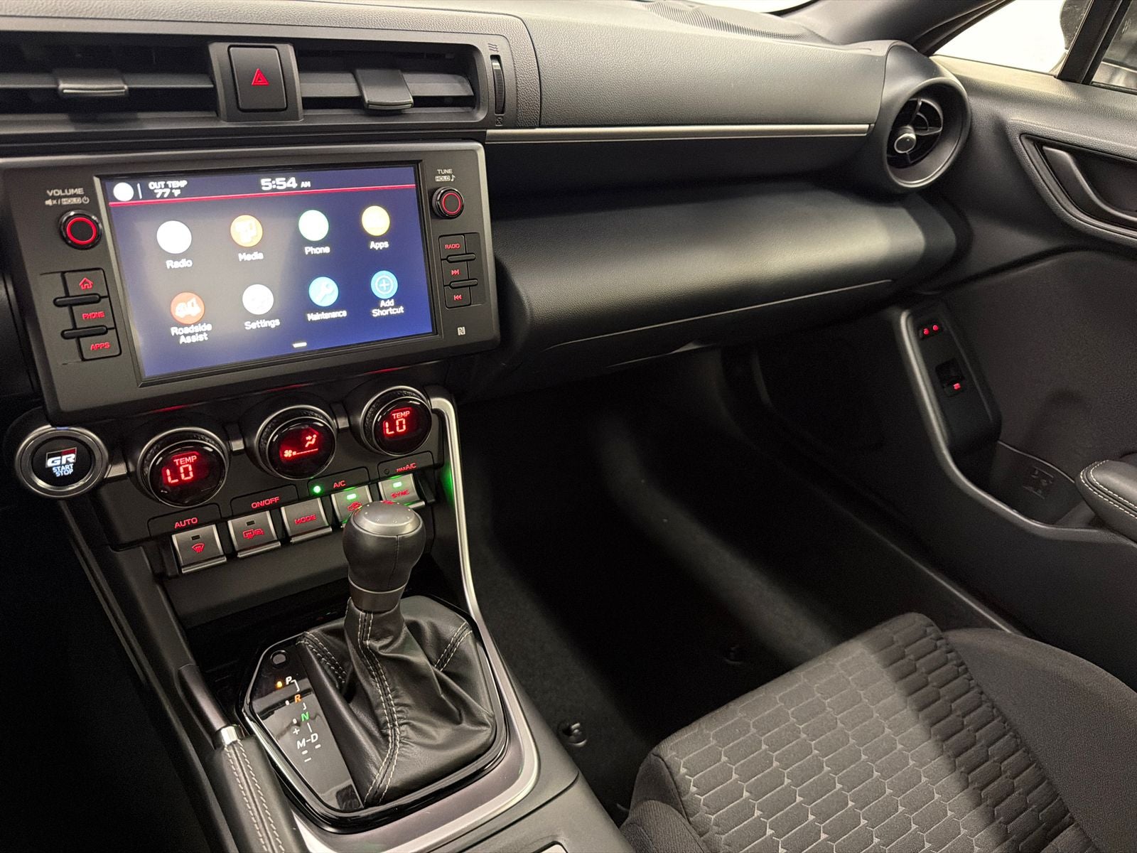 2025 Toyota GR86 Auto (Natl)