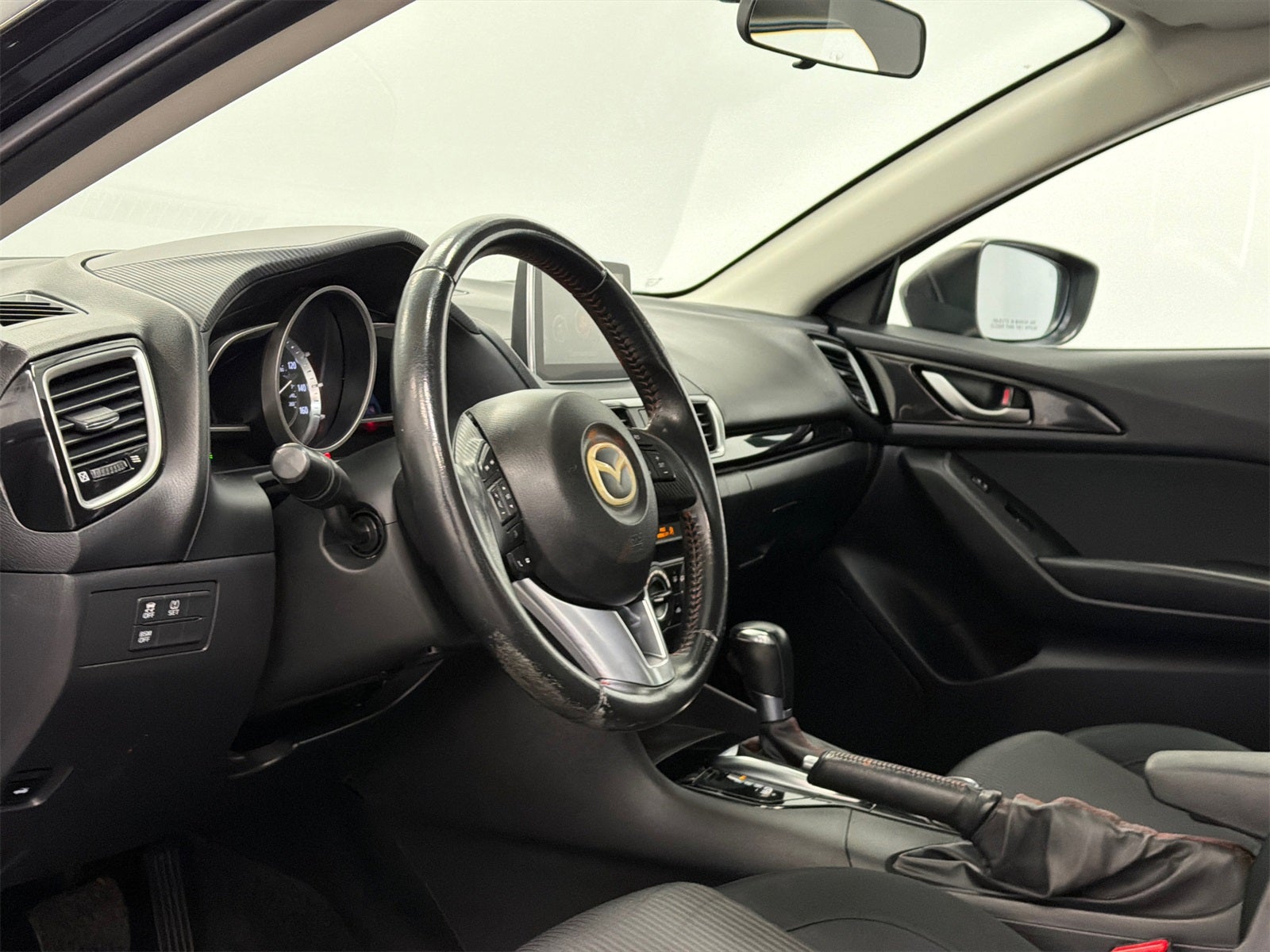 2015 Mazda Mazda3 i Touring